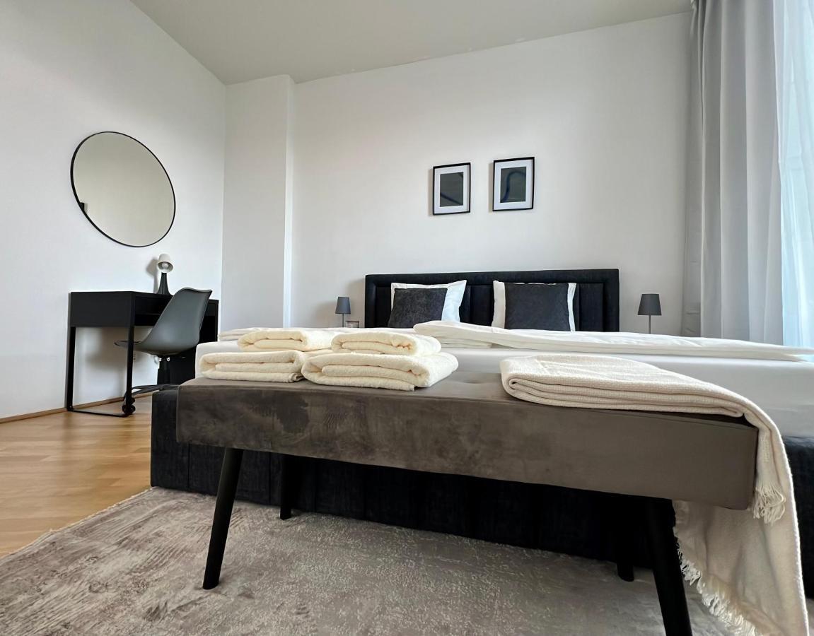 Cozy Property At Belvedere Wina Bagian luar foto