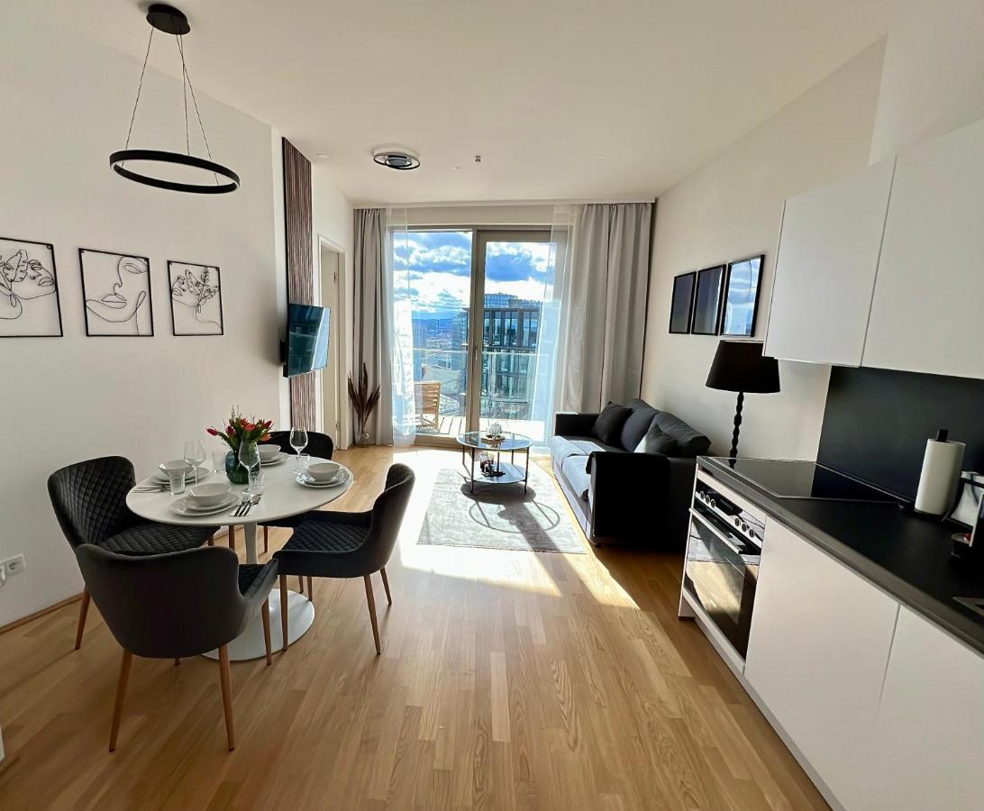 Cozy Property At Belvedere Wina Bagian luar foto