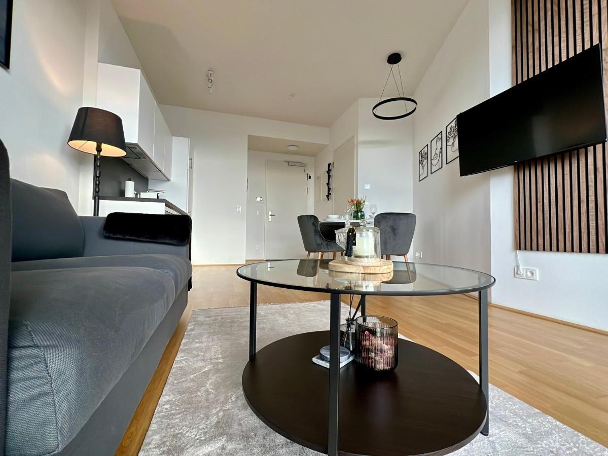 Cozy Property At Belvedere Wina Bagian luar foto